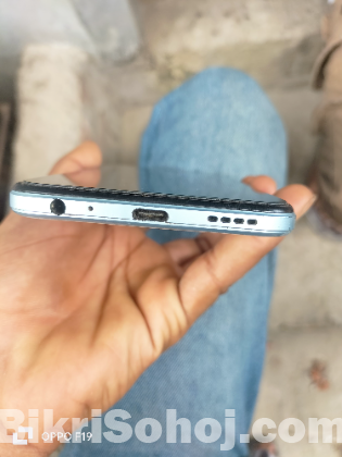 Vivo y21
